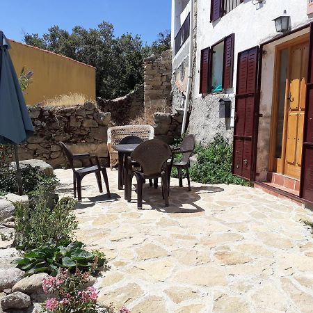Los Castanos Solana de Avila Εξωτερικό φωτογραφία